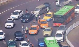 进贤爆料飙车事件最新,速度与激情下的法律拷问